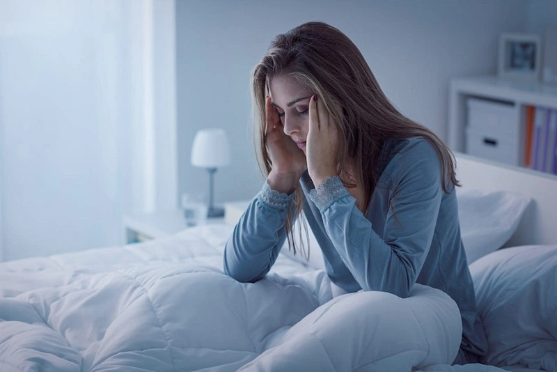 Bị mất ngủ ảnh hưởng đến sức khỏe thể chất và tinh thần