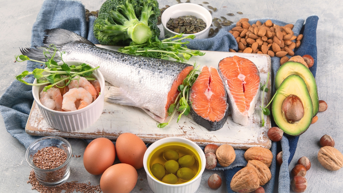 Thực phẩm giàu Omega-3, vitamin C giúp hỗ trợ xương khớp