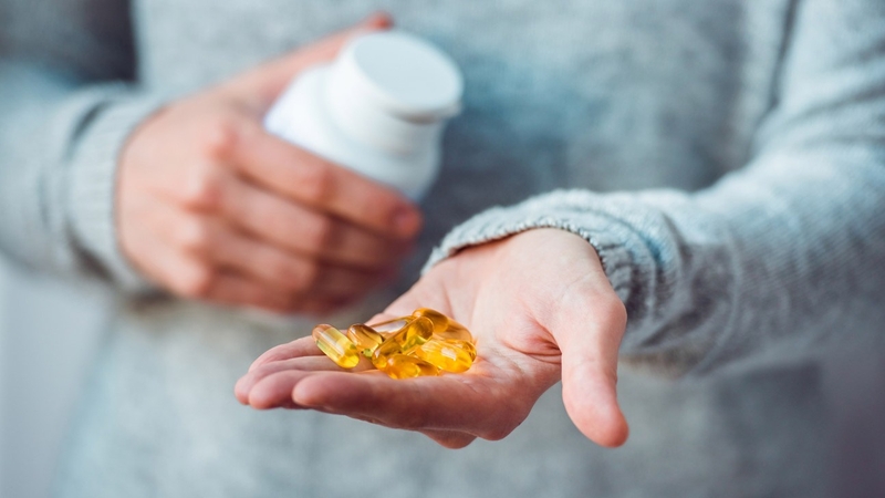 Người bệnh thắc mắc tại sao Omega-3 ít xuất hiện trong đơn thuốc