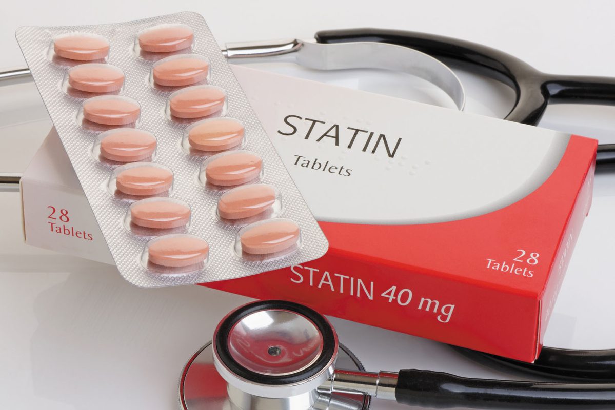 Thuốc mỡ máu nhóm statin giúp hạ LDL-C và bảo vệ mạch máu