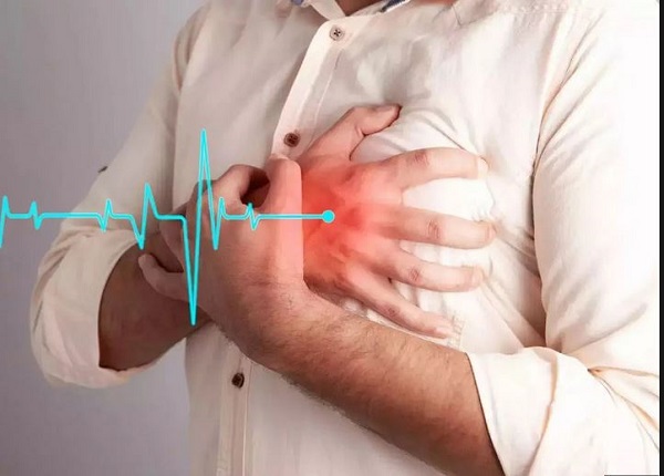 Vị trí đau ngực và hướng lan thường gặp khi nhồi máu cơ tim